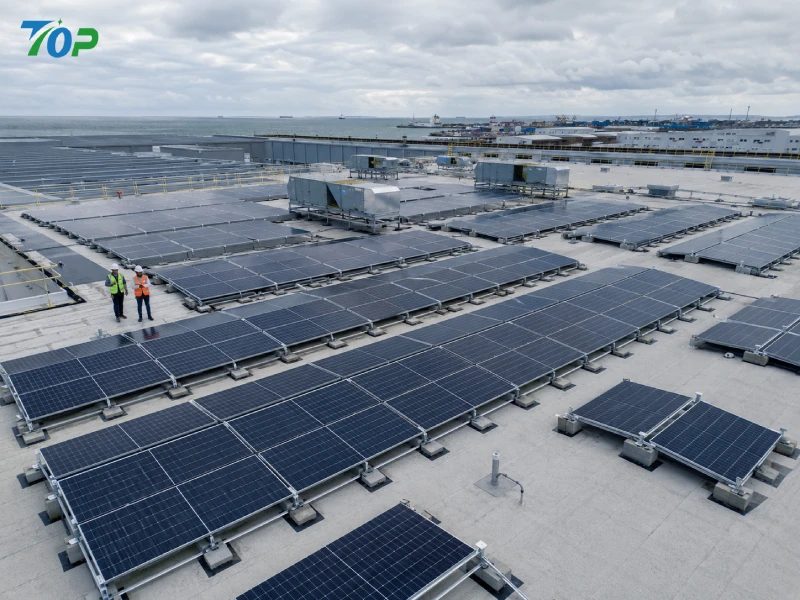 Système de montage de ballast solaire pour toit plat non pénétrant : solution étanche de qualité technique pour les projets photovoltaïques commerciaux sur les toits