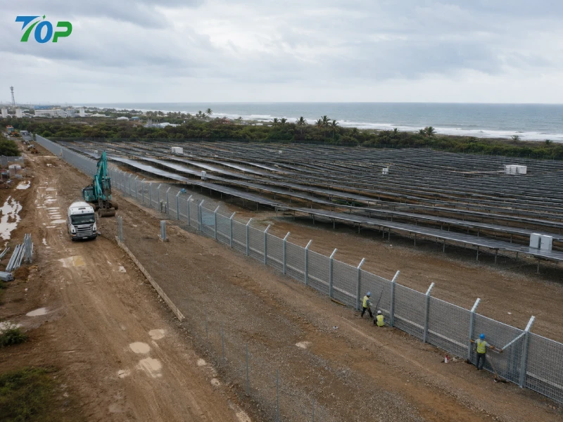 Pourquoi les entreprises EPC se tournent vers des systèmes de clôture solaire modulaires
