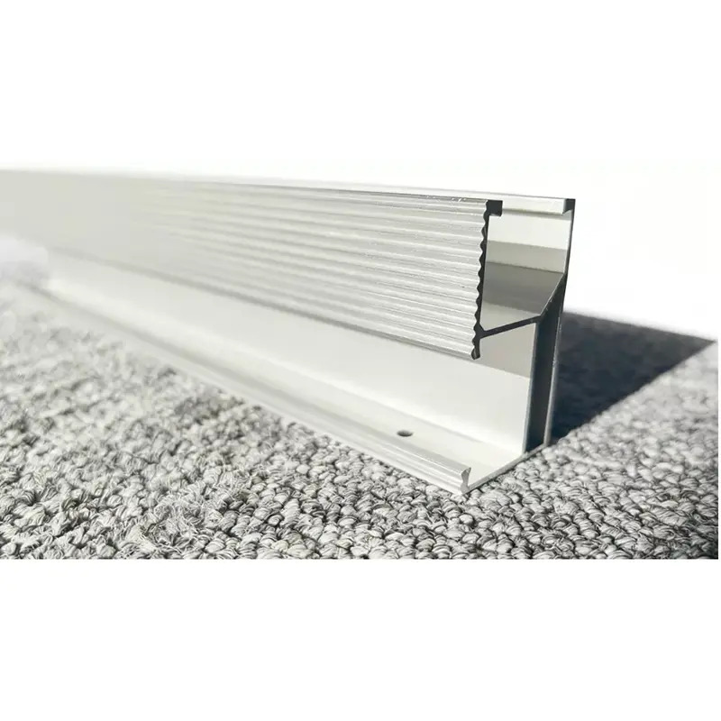 Rails de montage de panneaux solaires en aluminium